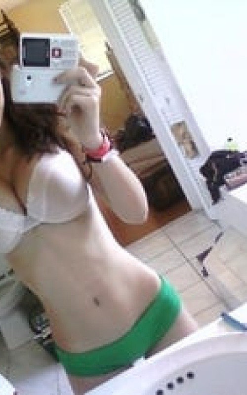 Experience Unforgettable Moments with Talia Dawn Tonight 2 Mis Fotos